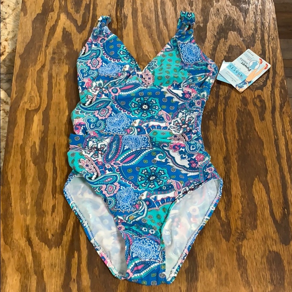 Love your Assets power suit in size small